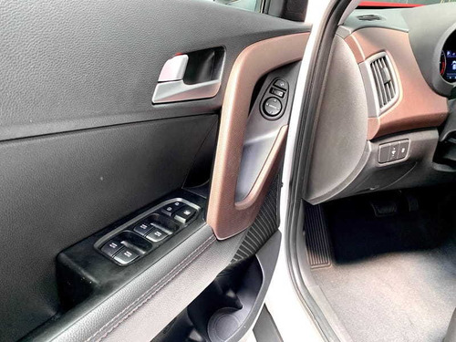 Imagem 15 de 15 de Hyundai Creta Prestige 2.0 16v Flex Aut 2019