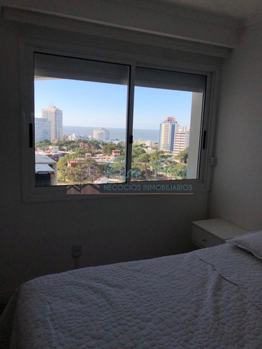 Imagen 24 de 30 de Apartamento En Venta De Dos Dormitorios En Punta Del Este