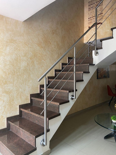 Se Vende Casa 115m2. Guatire.