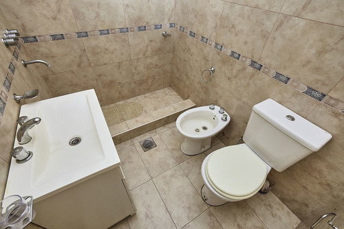 Imagen 16 de 29 de Venta Casa - Av. 137 E/ 530 Y 531
