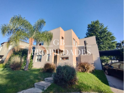 Venta De Casa 6 Ambientes En El Hornero, Pilar