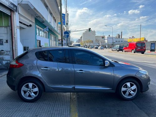 Imagen 5 de 14 de Renault Megane 3 Año 2011