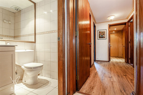 Departamento En Venta De 3 Dorm. En Las Condes