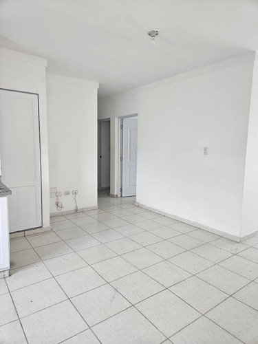 Apartamento Con Terraza En Don Honorio, Prox Carrefour Venta
