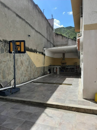 Imagen 13 de 15 de Espectacular Casa En La Urb. El Parral Valencia Foc-573