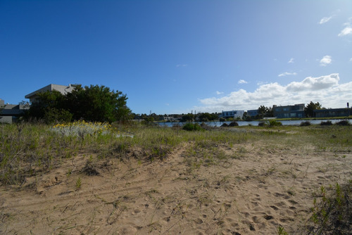 Imagen 4 de 14 de Lote Costa Esmeralda Barrio Ecuestre En Venta Ref 2364