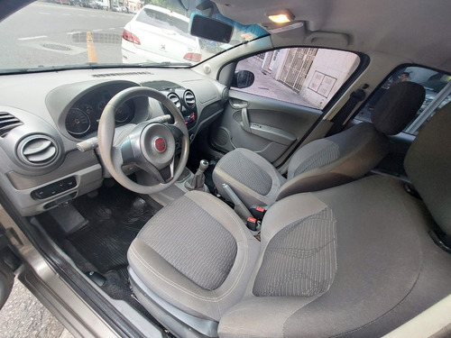 Imagen 21 de 25 de Fiat Palio Attractive 1.4 Con Gnc