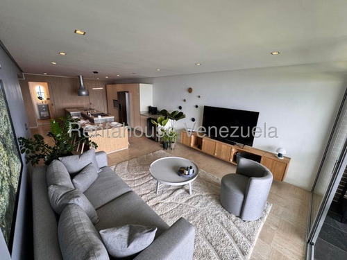 Espectacular Apartamento En Venta En El Alto Hatillo Impresionante Vista Al Majestuoso Ávila. Vi Mls #25-21977