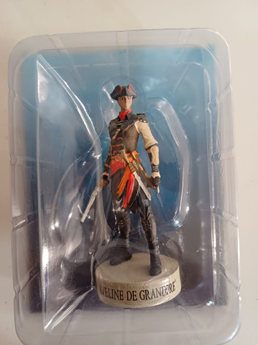 Assassin Creed # 09 Aveline De Grandpre Figura Con Revista (Usado)