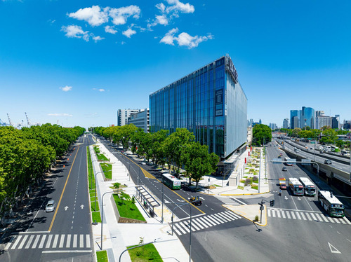 Oficinas En Alquiler - Edificio Plaza - Distrito Quartier
