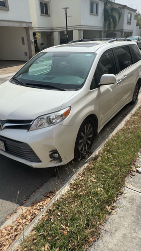 Toyota Sienna 3.5 Xle Piel At