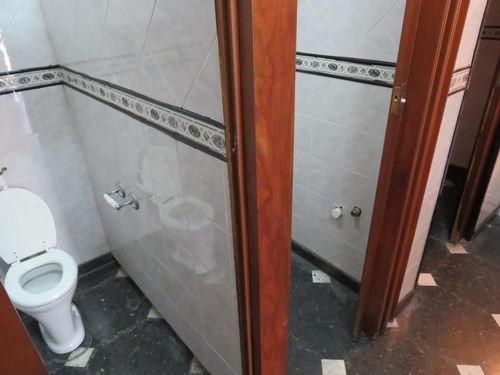 Edificio Comercial En Venta 2134mts2 - Ringuelet