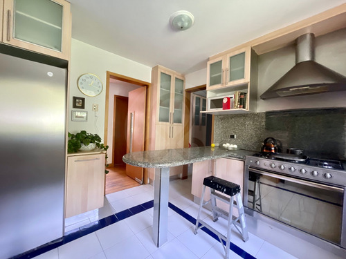 Casa En Venta En Lomas De Bezares