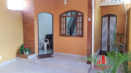 Casa Sobrado À Venda Em São Luiz Do Paraitinga/sp - 952