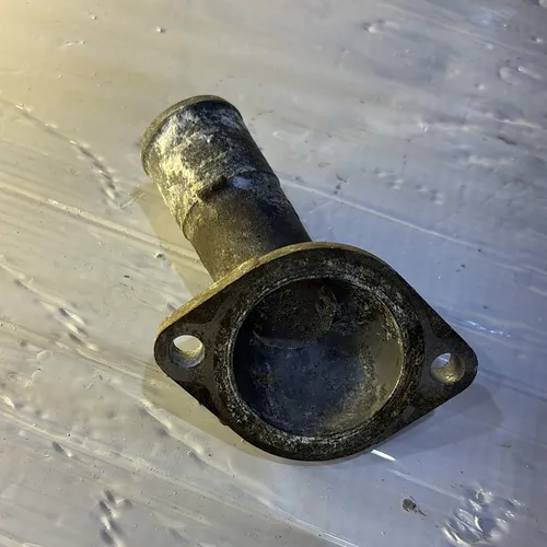 Toma Agua Nissan Xtrail (Usado)