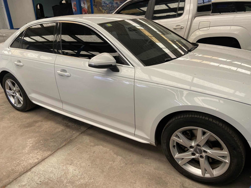 Audi A4 2016 2.0 Attraction Tfsi 225cv