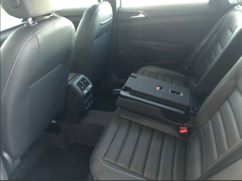 Imagen 5 de 10 de Volkswagen Taos Hero 1.4 Tsi Automatica 0 Km 2021 #23