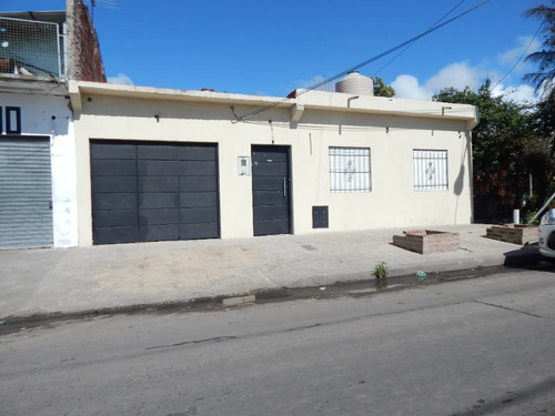 Imagen 1 de 14 de Vivienda En Blocks En Venta En Quilmes Oeste