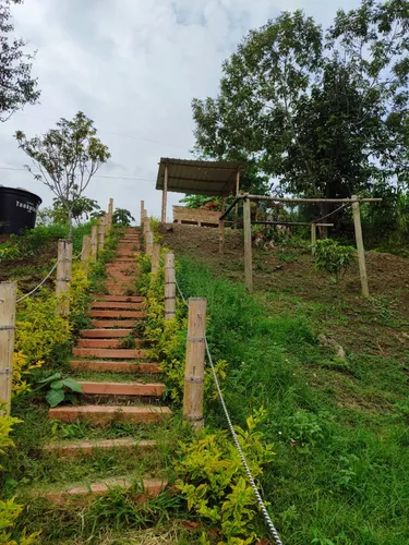 Venta De Hermoso Casa Lote En Sasaima- Cundinamarca