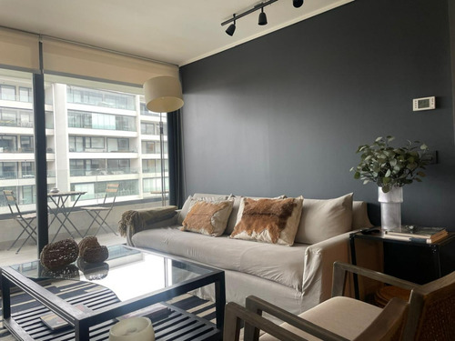Se Vende Moderno Y Luminoso Departamento, Dos Años De Uso.