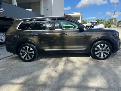 Kia Telluride S