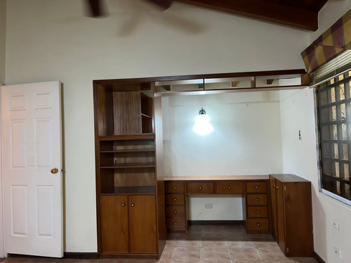 Imagen 16 de 20 de Casa Urb Trigal Valencia Carabobo