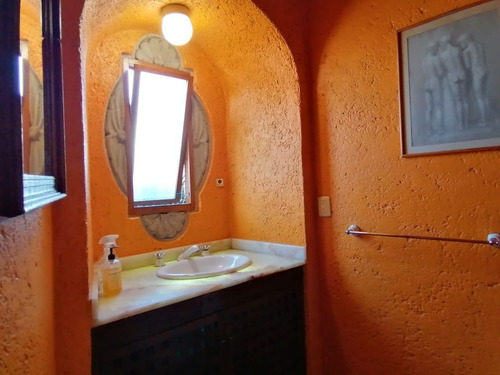 Imagen 17 de 30 de Venta De Casa En Jardines Del Pedregal
