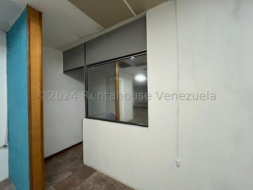 Local Comercial En Alquiler En Zona Centro Este Codi 25 1614, Con Aire Integral, Comunicate Soy Gabi Irastorza.