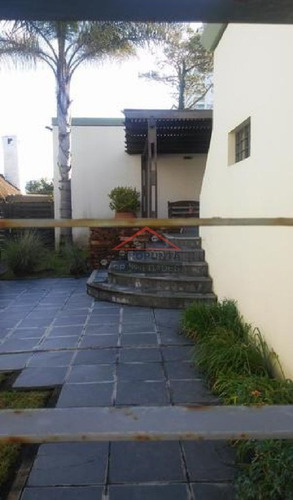 Casa En Mansa, 3 Dormitorios *- Ref: 4088