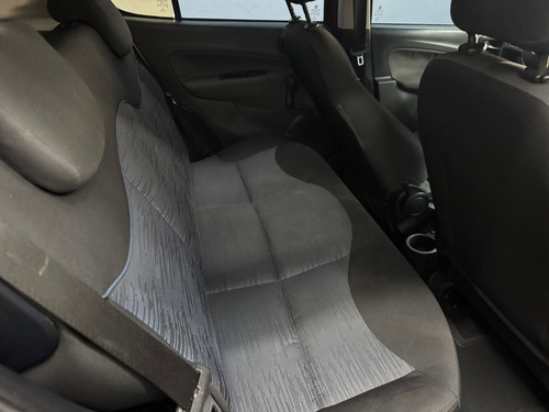 Fiat Uno 1.0 Attractive Flex 5p