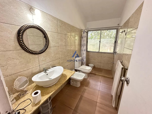 Casa 3 Dormitorios Y Servicio En Barrio Golf