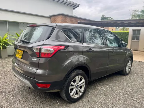 Ford Escape 2.0 Se 240 hp 4x2