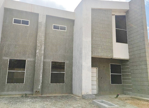 Imagen 12 de 16 de Townhouses Nuevos En Venta El Tigre