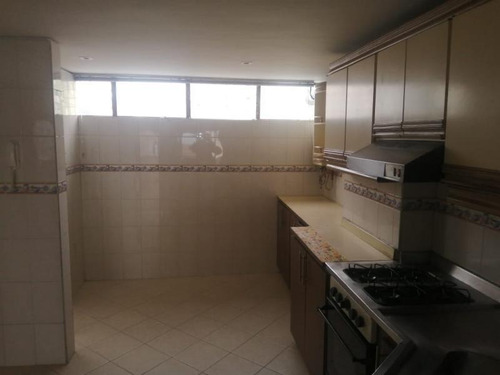 Imagen 5 de 13 de Apartamento En Arriendo En Bucaramanga Sotomayor