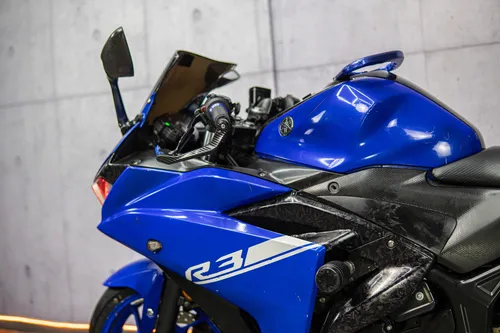 Yamaha R3 320 2015