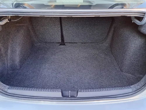 Volkswagen Vento 1.6 Starline Mt