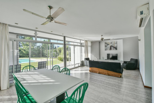 Imagen 10 de 30 de Casa De 3 Dormitorios En Venta Hostal Del Sol Con Pileta Fisherton