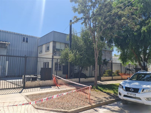 Industrial En Venta En Pudahuel