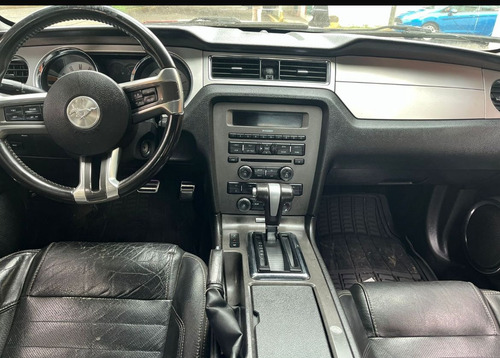 Ford Mustang Lujo V6 Aut
