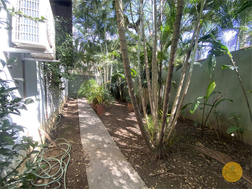 Imagem 9 de 15 de Casa Térrea No Alto De Pinheiros - Ic918
