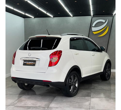 Ssangyong Korando 2.0 Gl 4x4 16v Turbo Diesel 4p Automático
