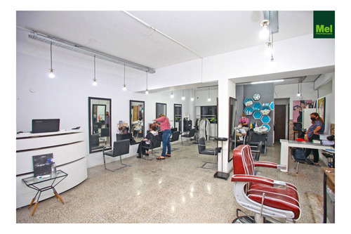 Imagen 8 de 18 de Local En Venta, Amplia Vidriera , Con Renta.