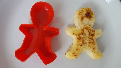 Imagen 4 de 9 de Juguete De Cocina Para Niñas,rodillo Y Cortadores Usado