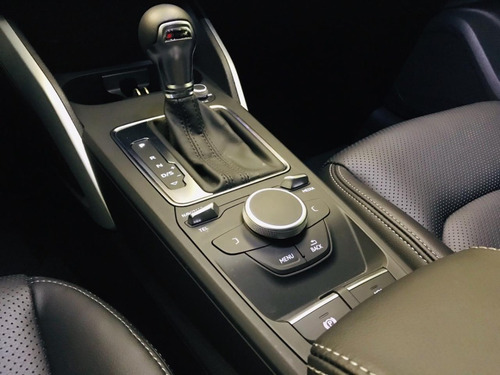 Imagen 9 de 15 de Audi Q2 1.0 30 Tfsi S-tronic Sport 2021