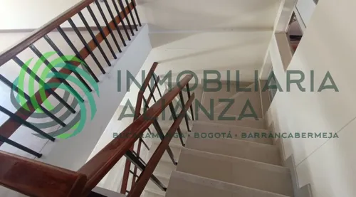 Casa En Venta En Lagos Del Cacique. Cod V61435