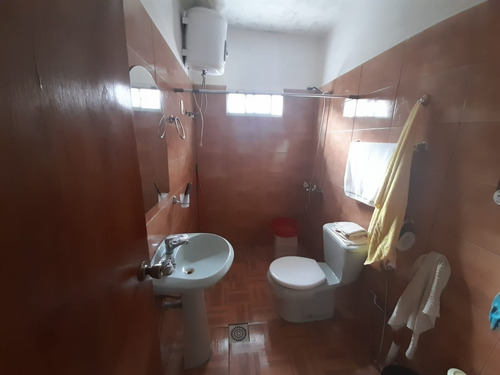Imagen 6 de 7 de Casa En Cerdeña 6956 Esq. Varsovia. U$s59000