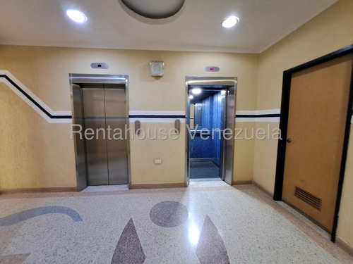 Apartamento En Venta Urb. Parque Aragua, Maracay, 25-22956