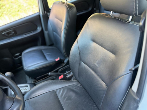 Mitsubishi Pajero TR4 2.0 4X2 16V 140CV FLEX 4P AUTOMÁTICO