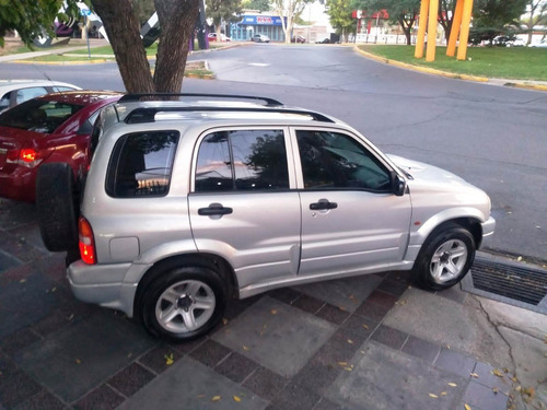 Imagen 4 de 10 de Suzuki Gand Vitara