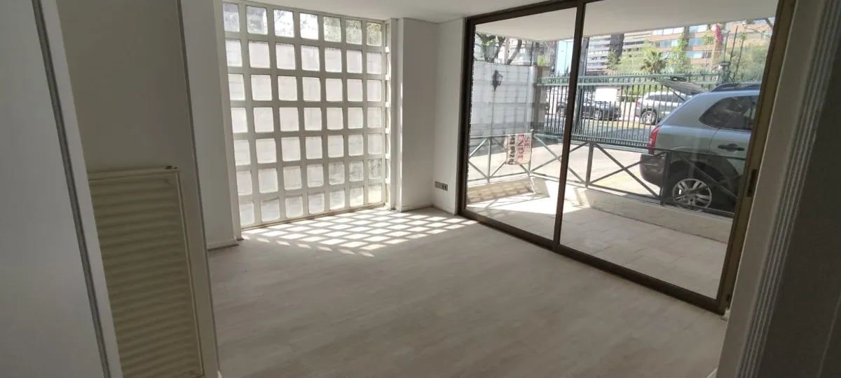Imagen 1 de 10 de Se Vende Excelente Departamento En Vitacura